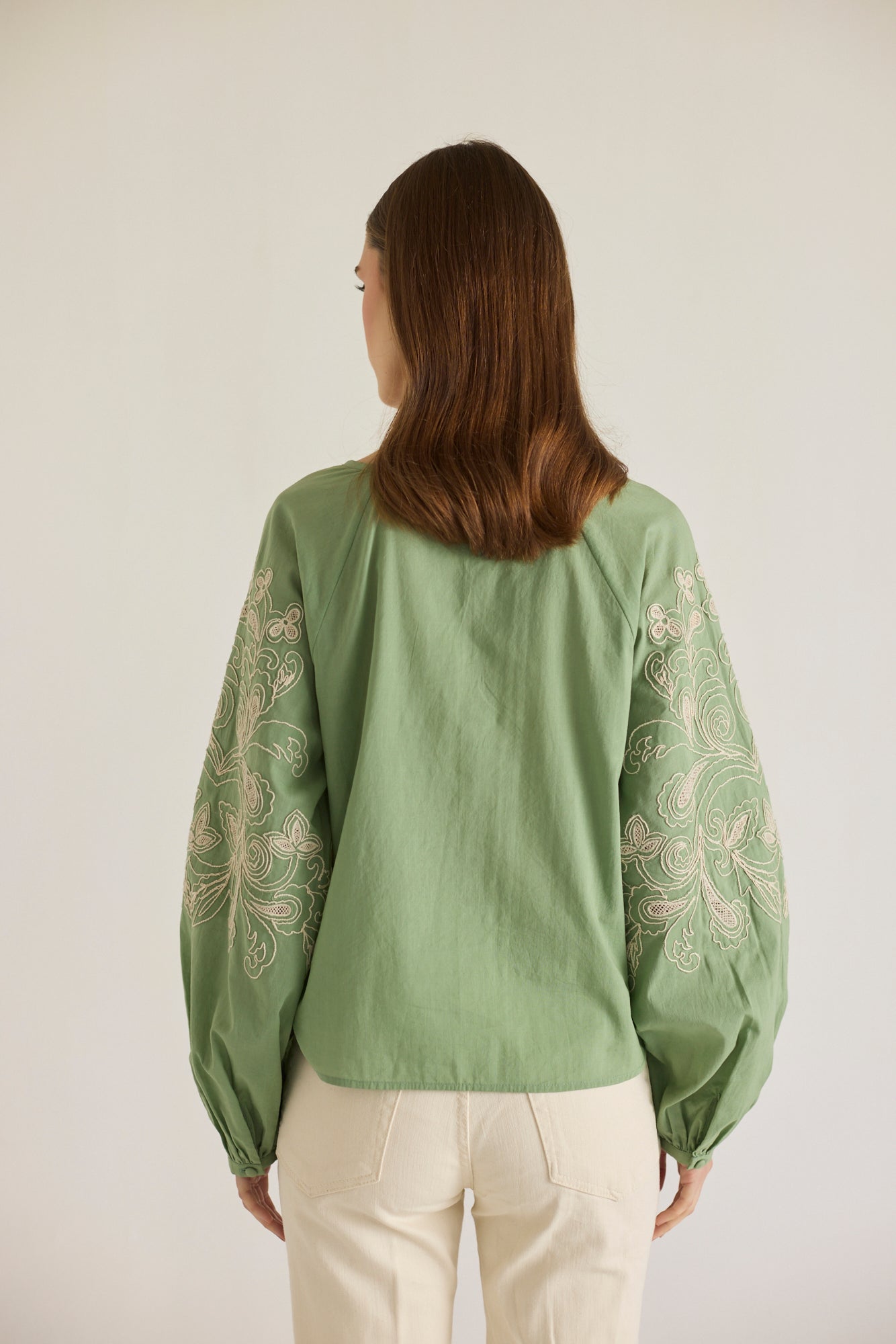 Light_Olive_Green-02