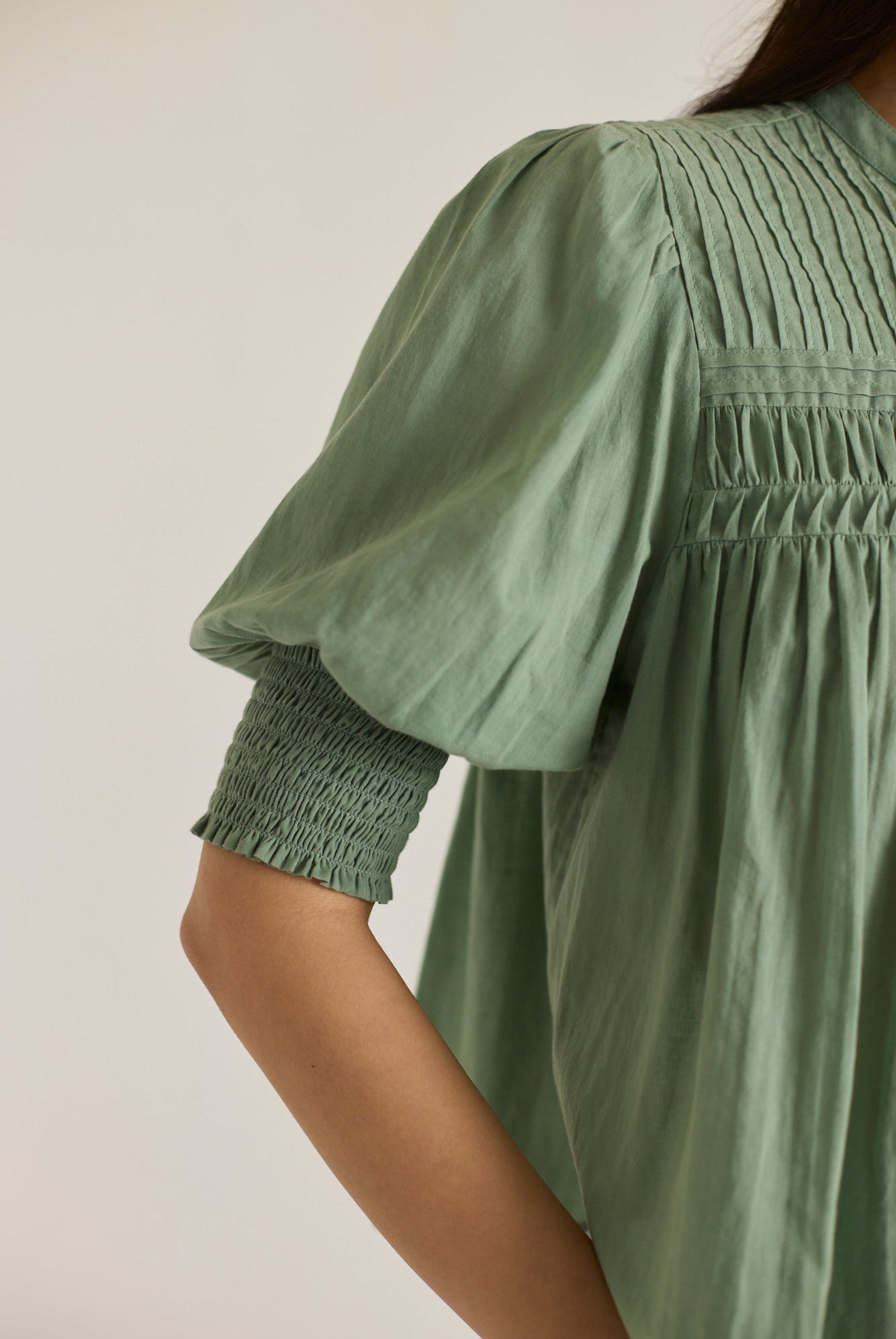 Light_Olive_Green-04