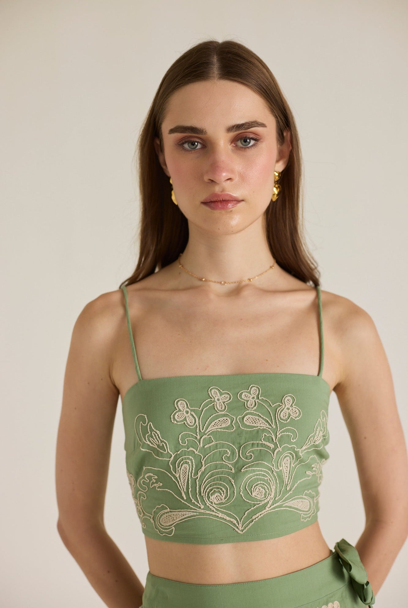 Light_Olive_Green-02