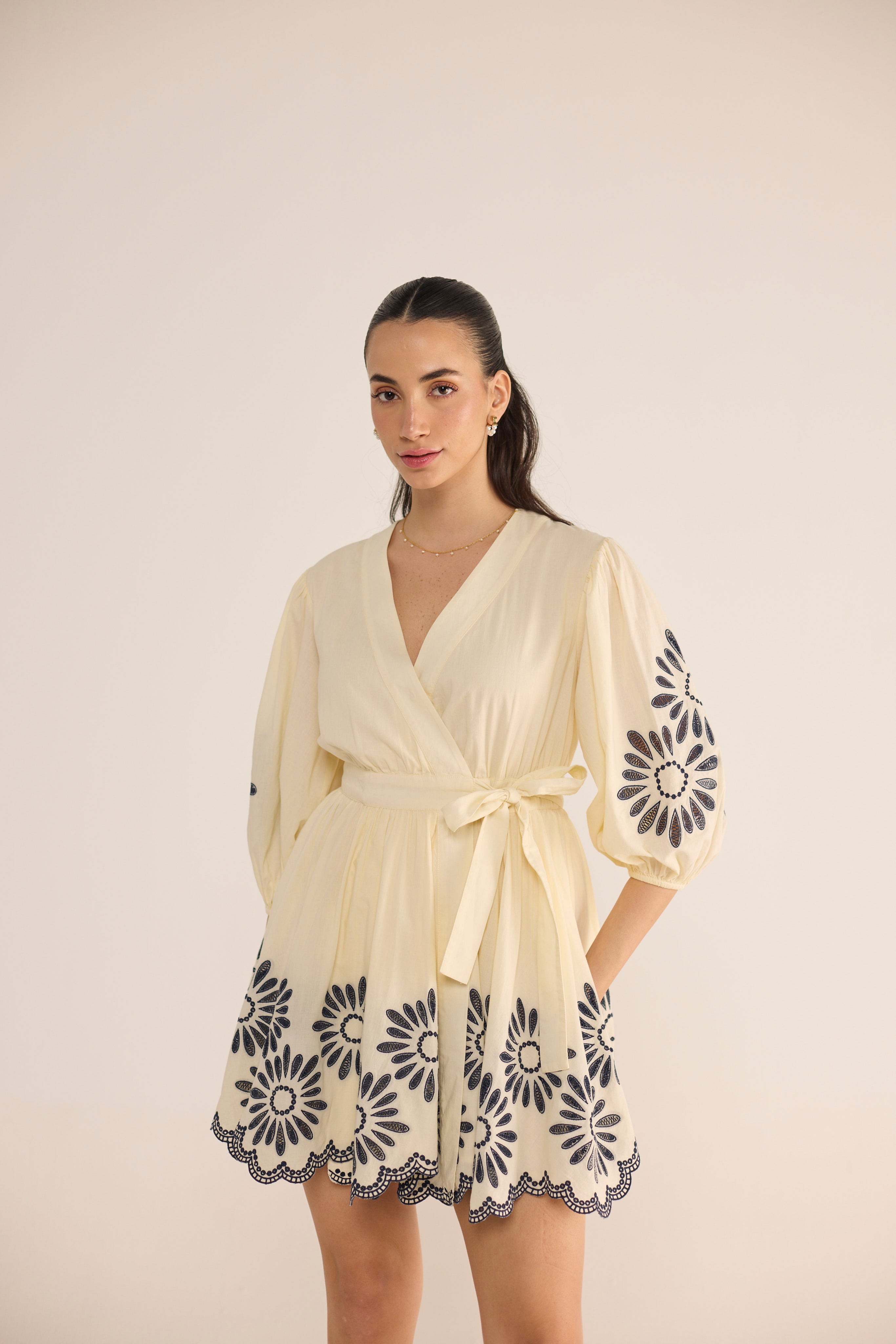 【AMERI】EMBROIDERY SHEER COTTON DRESS　M Ameri（アメリ）の「EMBROIDERY SHEER COTTON DRESS（ワンピース