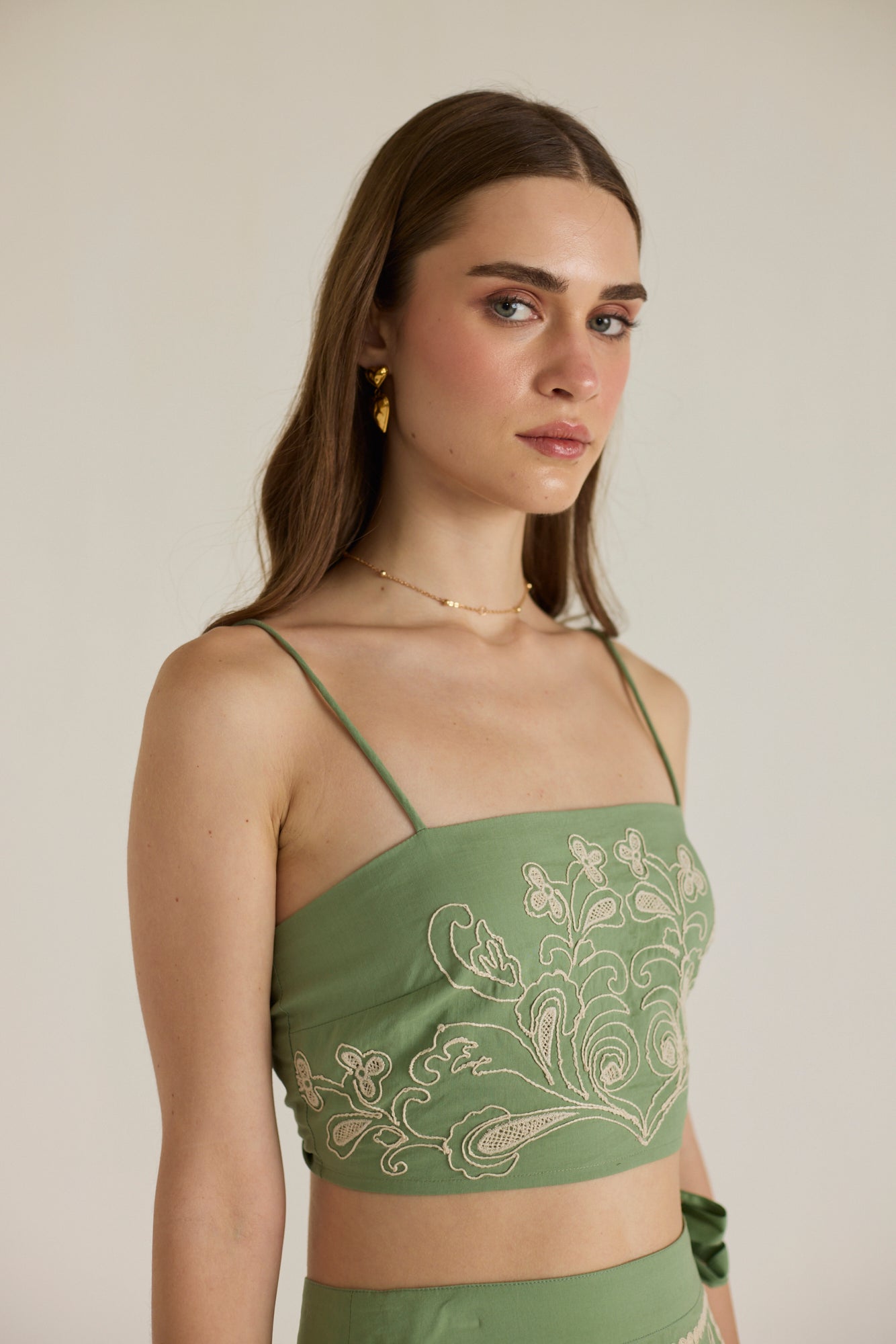 Light_Olive_Green-03